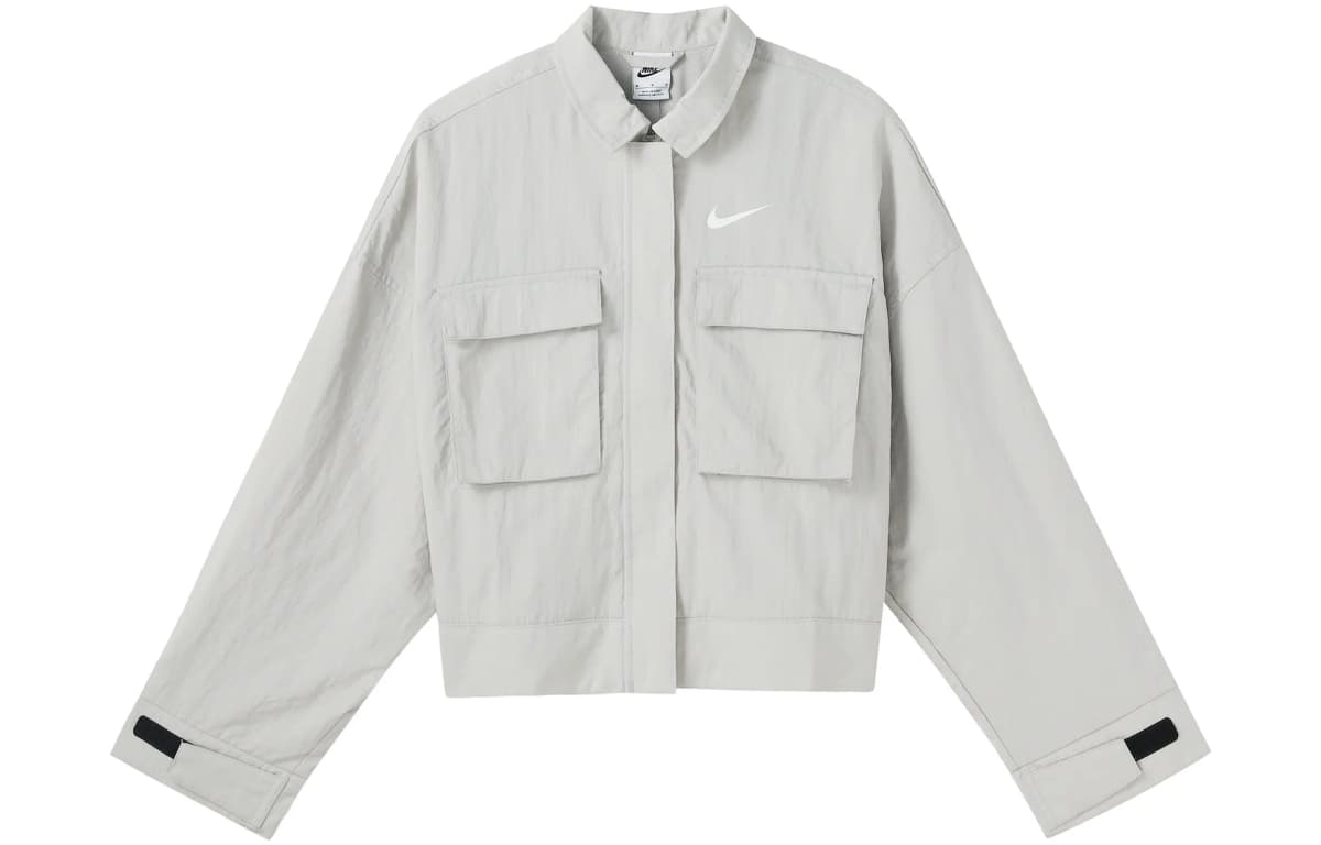 Nike Sportswear Essentials Qadın Pencəyi Ağ