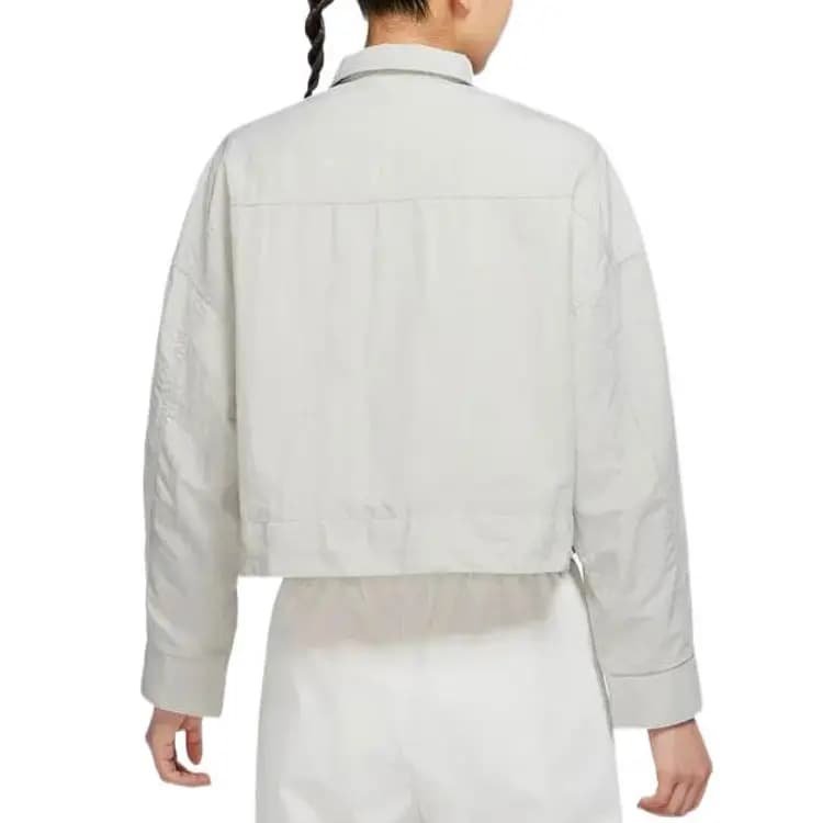 Nike Sportswear Essentials Qadın Pencəyi Ağ 4