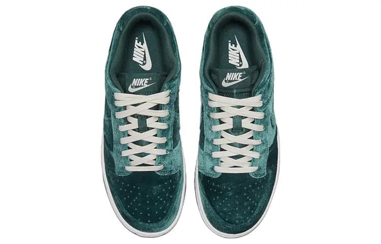Nike Dunk Low Velvet Teal Qadın Ayaqqabısı 4