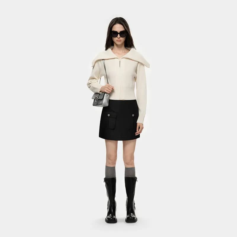 PINKO FW25 Sweet & Cool Style Versatile Neat Skirt 3D Pockets Solid Color Mid-Rise A-Line Cargo Short Skirt Women's 3