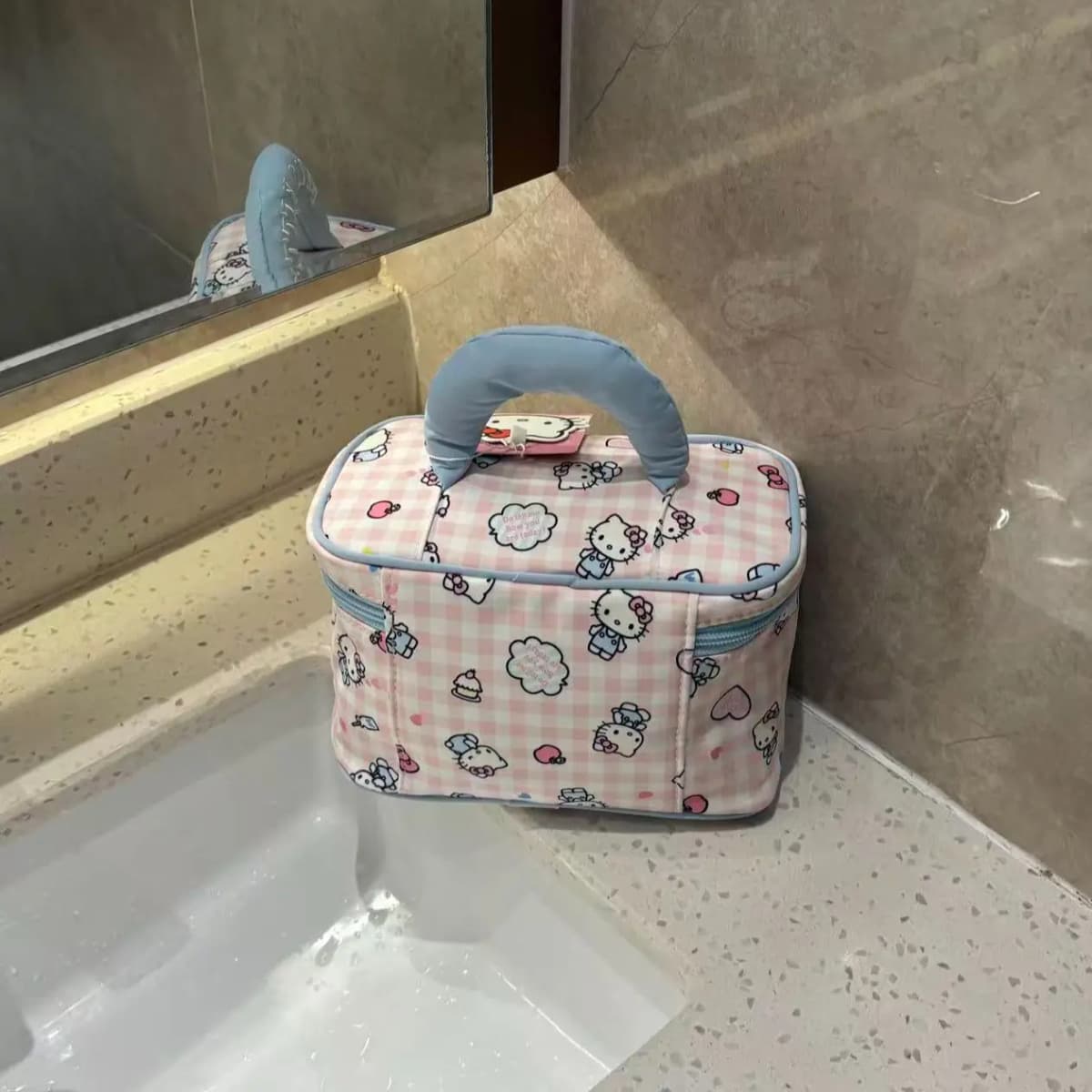 Sanrio Hello Kitty Cute Print Everyday Versatile Commuter Nylon Travel Organizer Bag Unisex Light Blue 4
