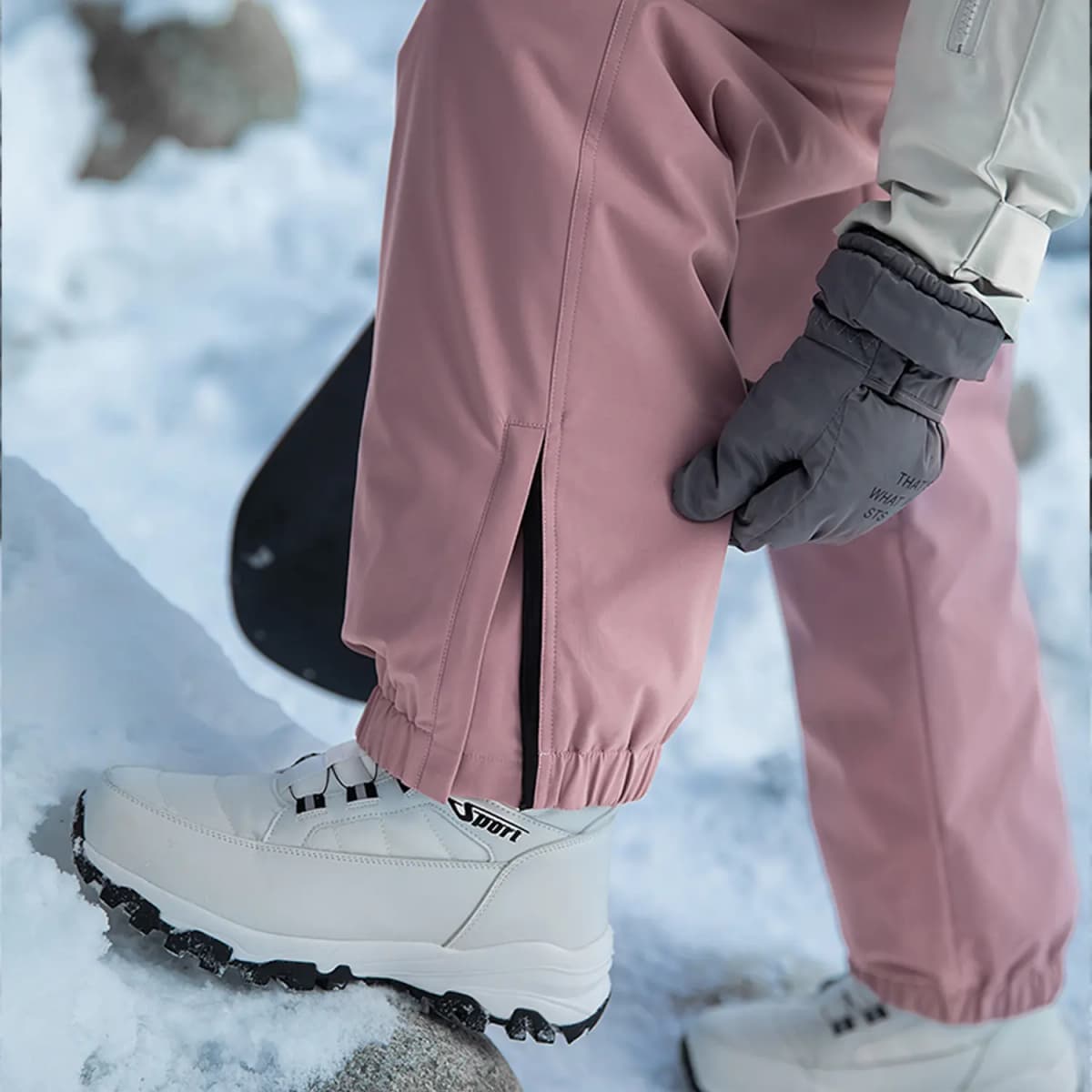 Disney New National Standard 90% Down Outdoor 3-Proof Strawberry Bear Logo Print Ski Pants Unisex 14