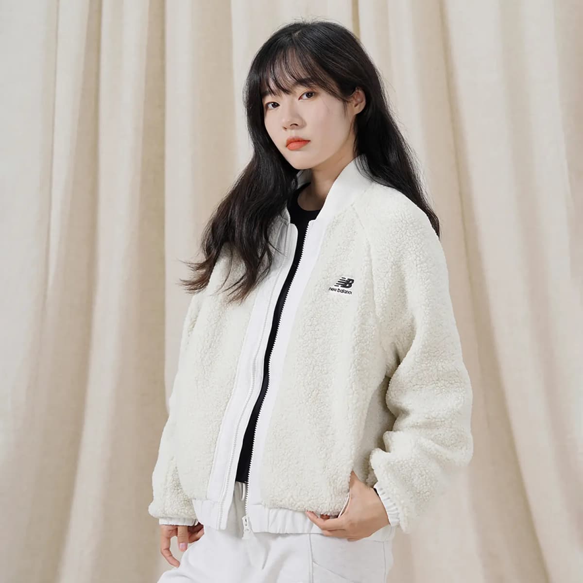 New Balance Velvet Jackets Women's Ivory White 6