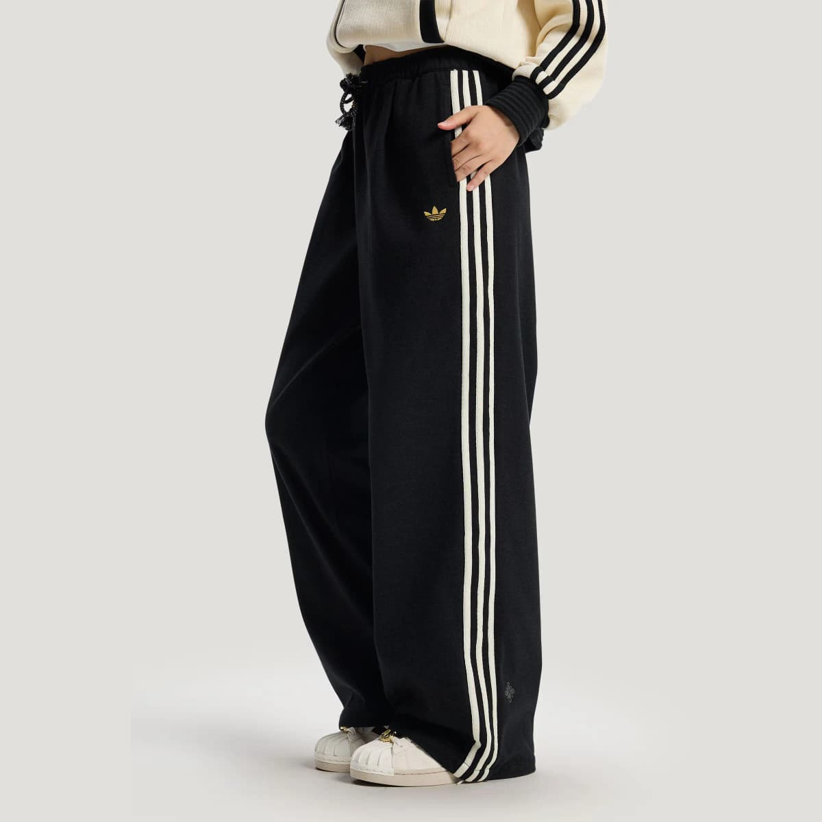 adidas Originals Trousers Year of the Horse Qadın Şalvarı 6