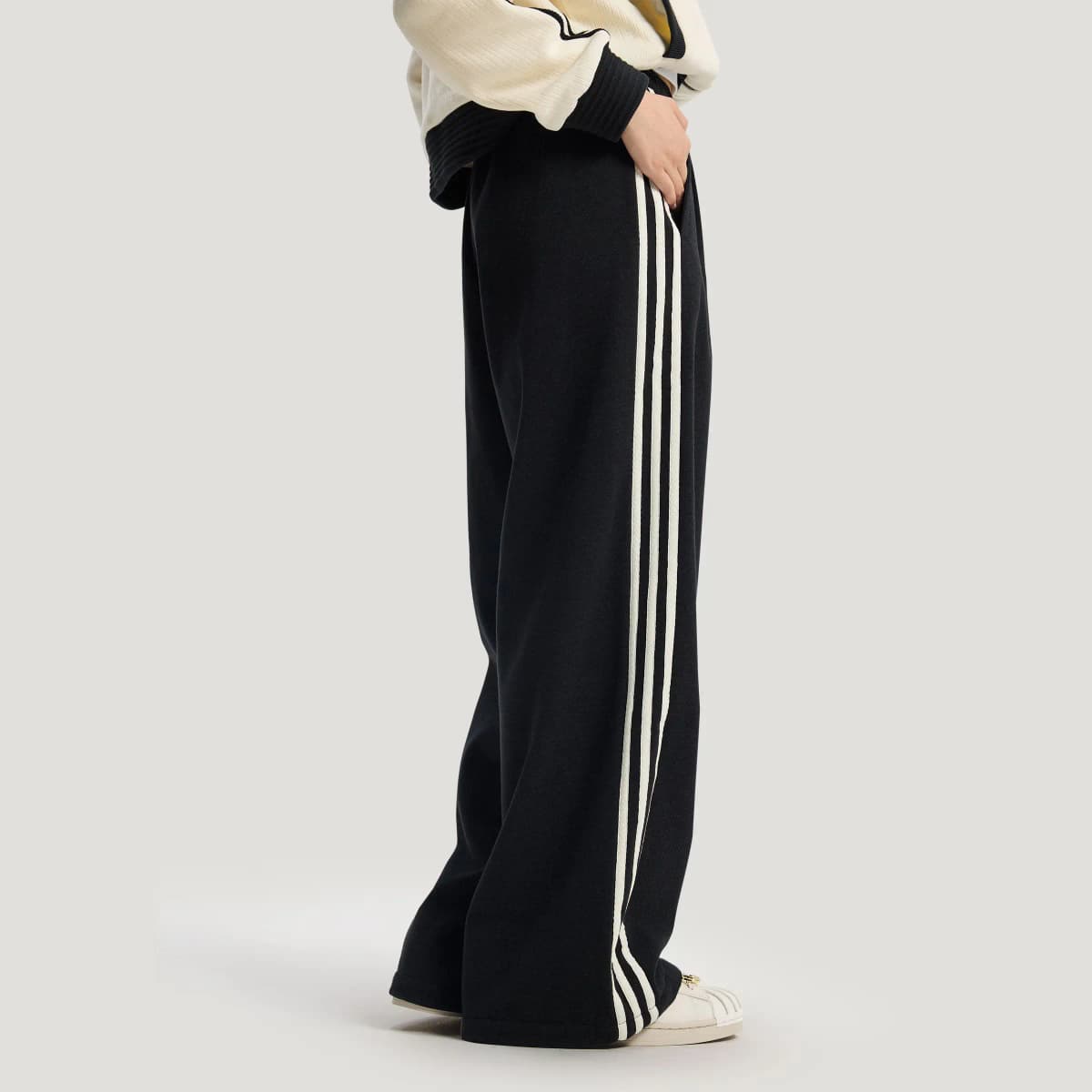 adidas Originals Trousers Year of the Horse Qadın Şalvarı 7