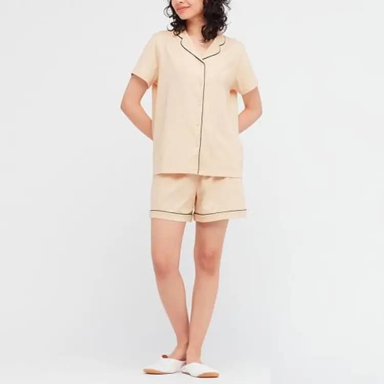 UNIQLO Cashmere Sweaters Women's Ecru 2