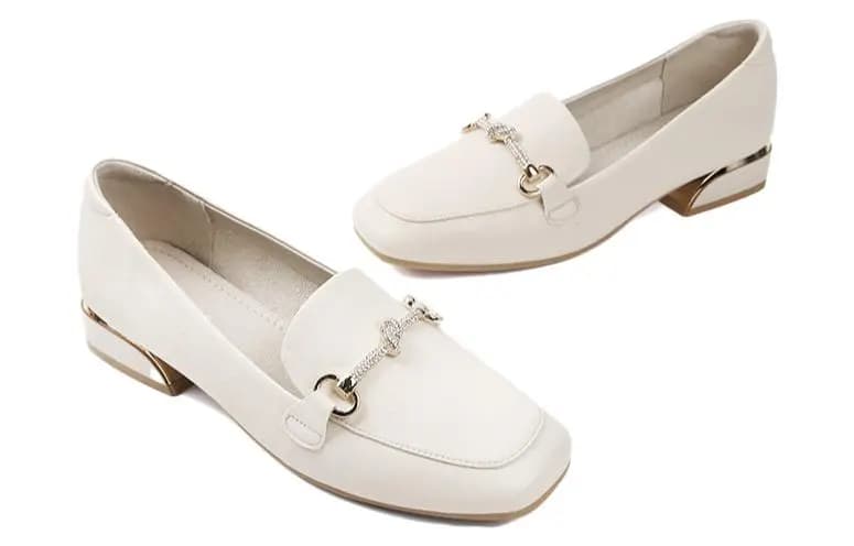 DAPHNE Loafers Women's Black White 9