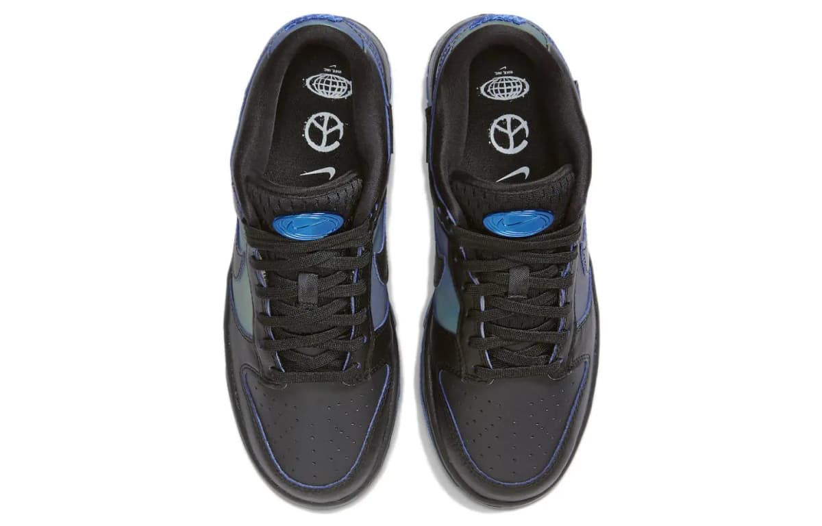Nike Dunk Low Black Royal Iridescent Qadın 4