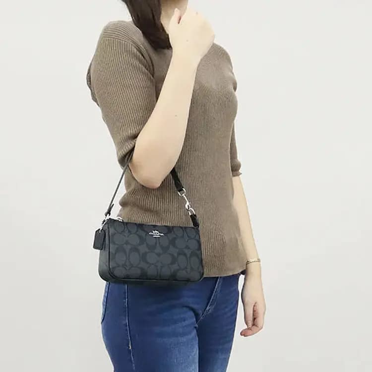 COACH Nolita Klutç 6