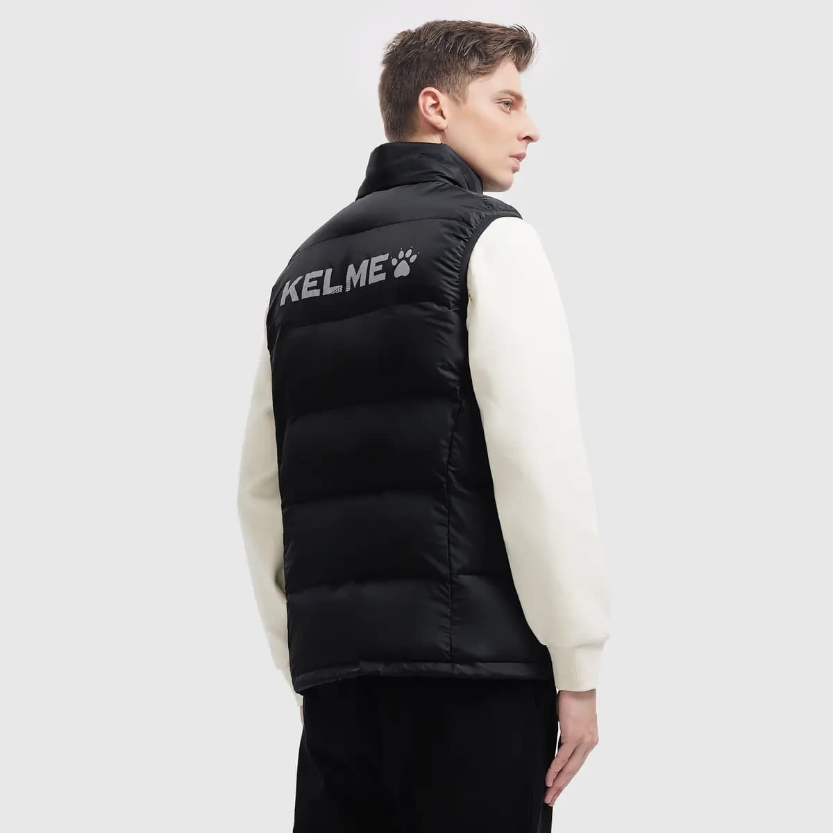 KELME Soccer Glossy Letter Print Logo Sleeveless Quilted Cotton Vest Unisex 11