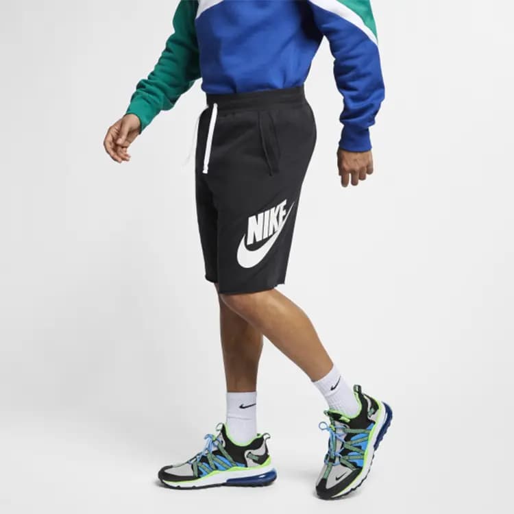 Nike Loqo Printli Kişi Şortu Qara 3