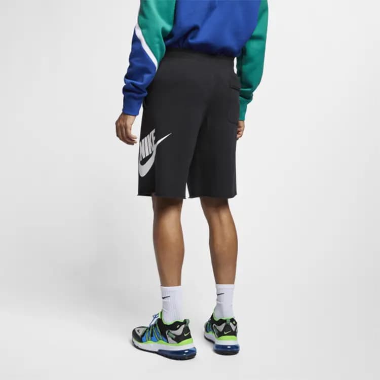 Nike Loqo Printli Kişi Şortu Qara 4
