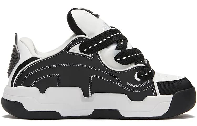 Champion Low Top Skateboard Shoes Men's Black White 2