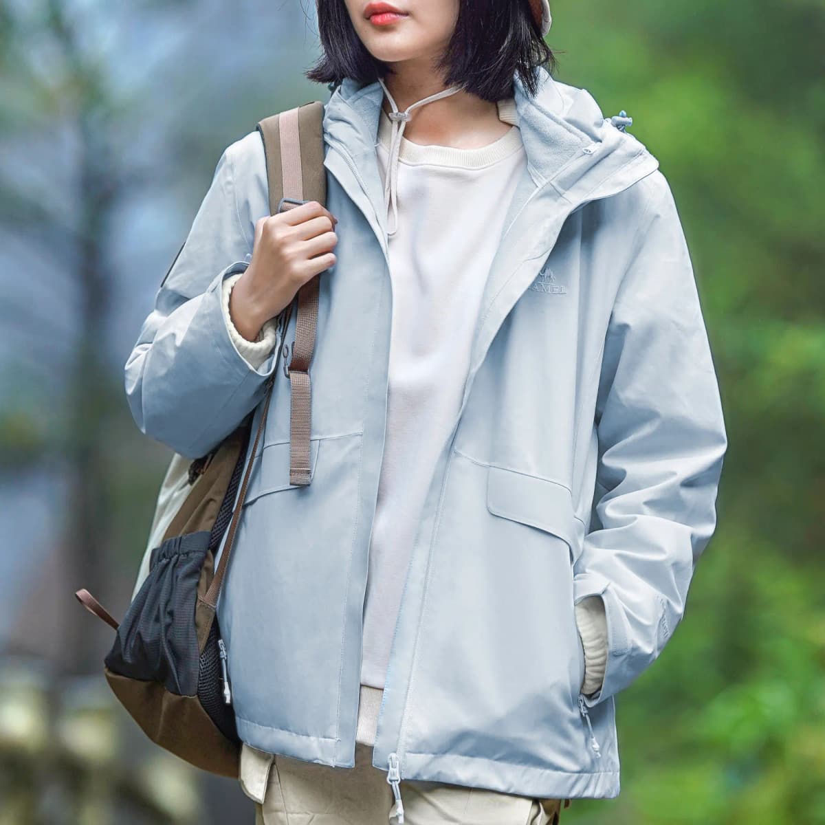 CAMEL All-Weather Series Solid Windproof Waterproof Hooded Outdoor Trekking Mountaineering 3-in-1 Jacket Winter Women's 10