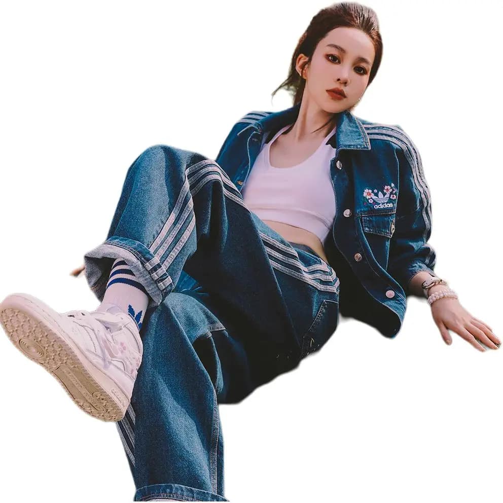adidas originals Loqo İşləməli Denim Pencək 6