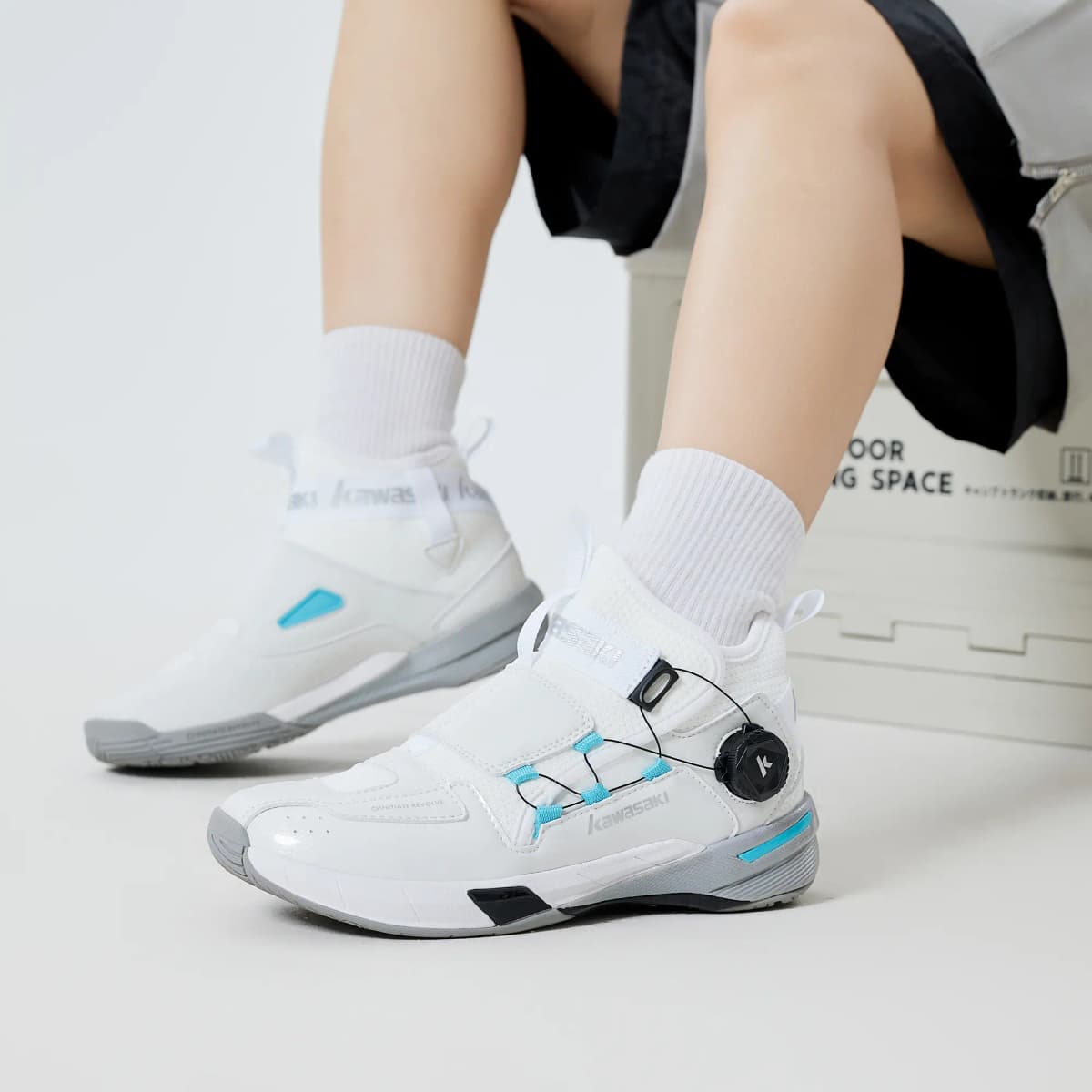 Kawasaki Traverse 2.0 Cushioning Wear Resistant Mid Top Badminton Shoes Unisex Gray Cyan Blue 7