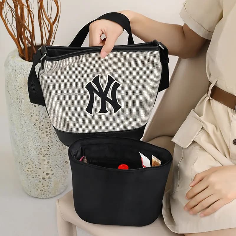 Lan Bao Fan German Plush, Dralon Bag Accessory Unisex 15