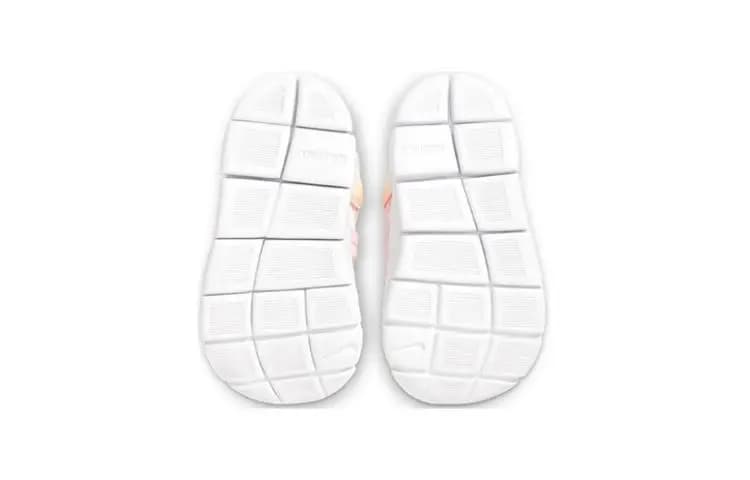 Nike Dynamo Free SE TD Uşaq Ayaqqabısı Çəhrayı/Ağ 6