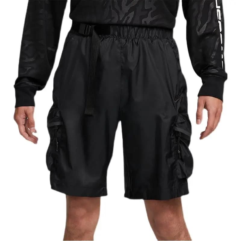 Nike Sportswear Tech Pack Kişi Karqo Şortu Qara 5