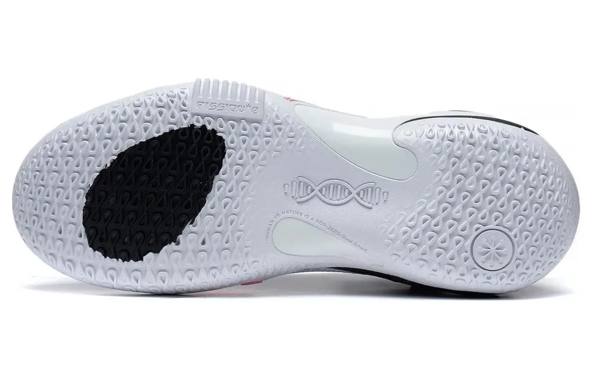 LINING Wade Fission 8 Panda 3