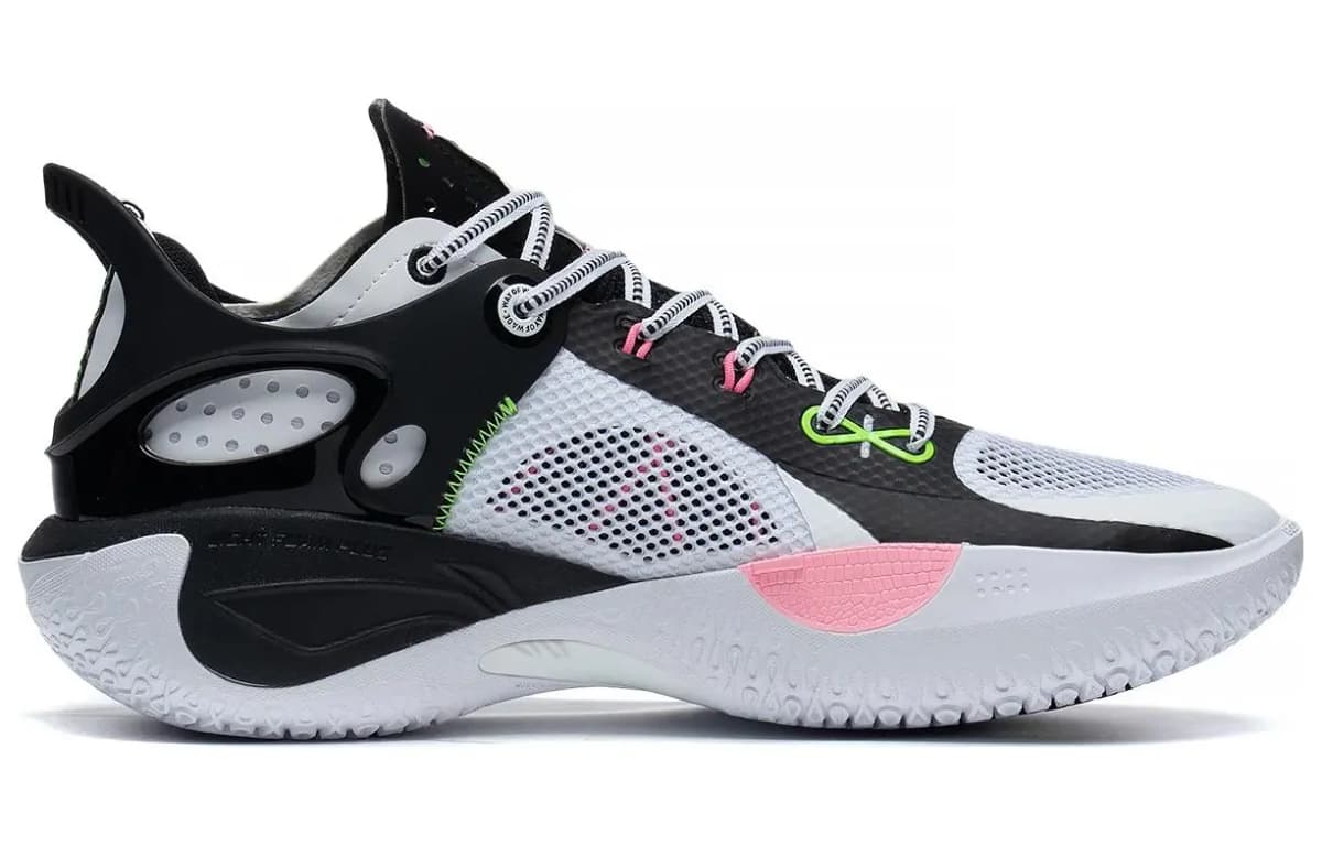 LINING Wade Fission 8 Panda 2