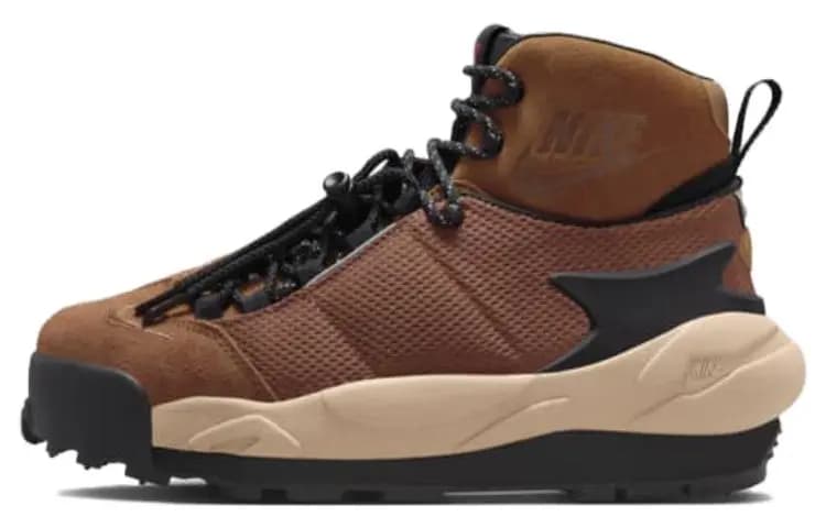 Nike Magmascape Sp Sacai Light British Tan