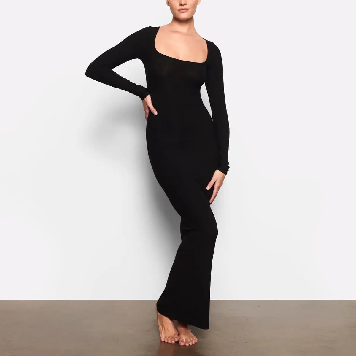 SKIMS SOFT LOUNGE Uzunqol Don Qadın Onyx Black 2