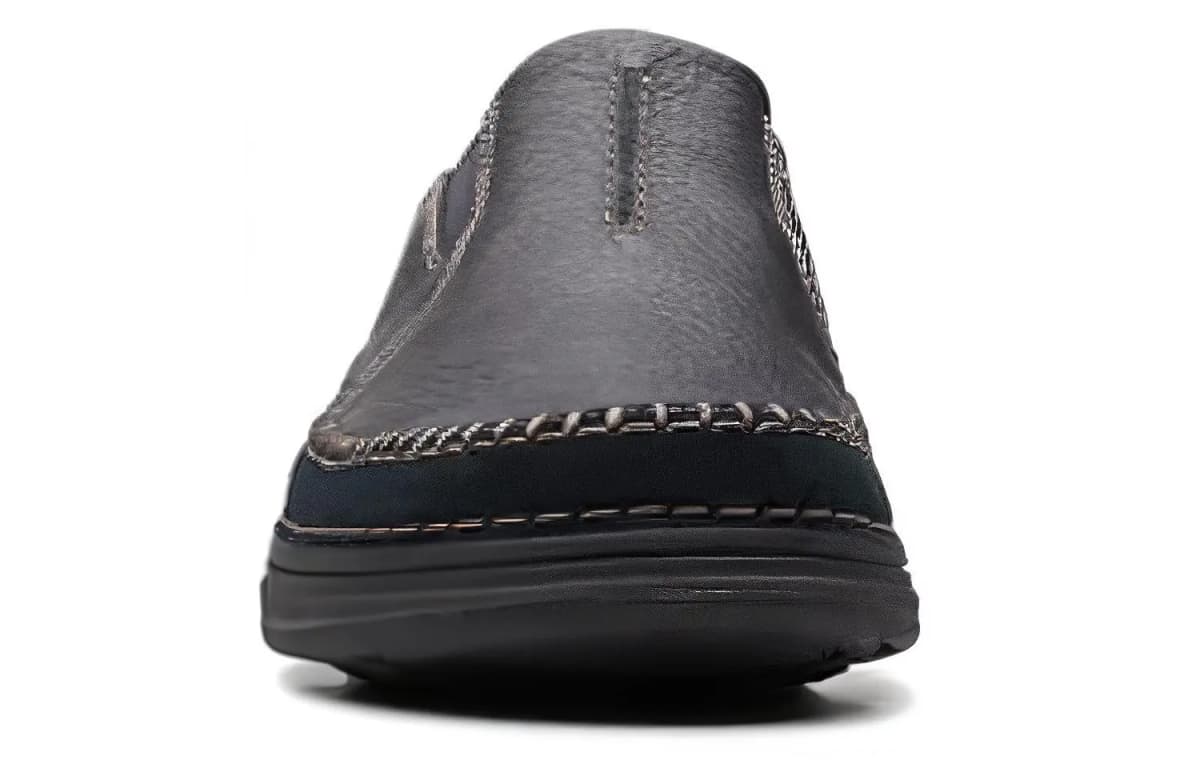 Clarks Round Toe Slip-On Casual Shoes Men's Black 4