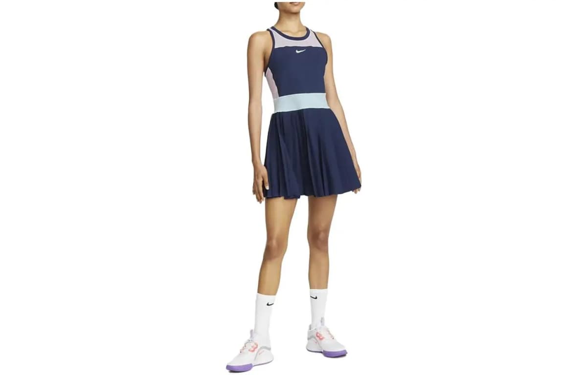 NikeCourt Dri-FIT Slam Qadın Tennis Donu