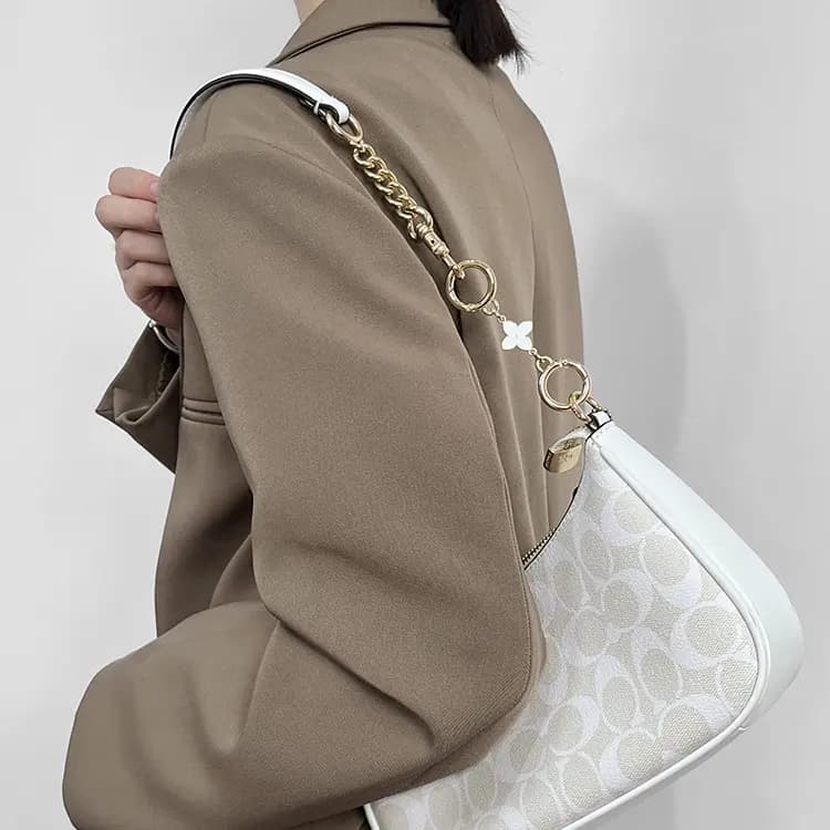 Luxury Care Artisan Workshop Metal Bag Strap Women's Gold tone 5