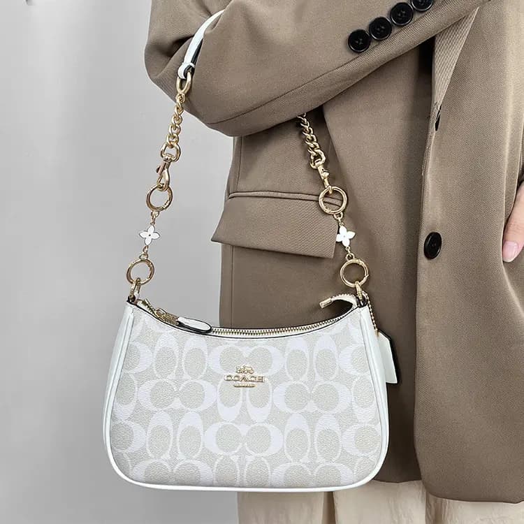 Luxury Care Artisan Workshop Metal Bag Strap Women's Gold tone 4