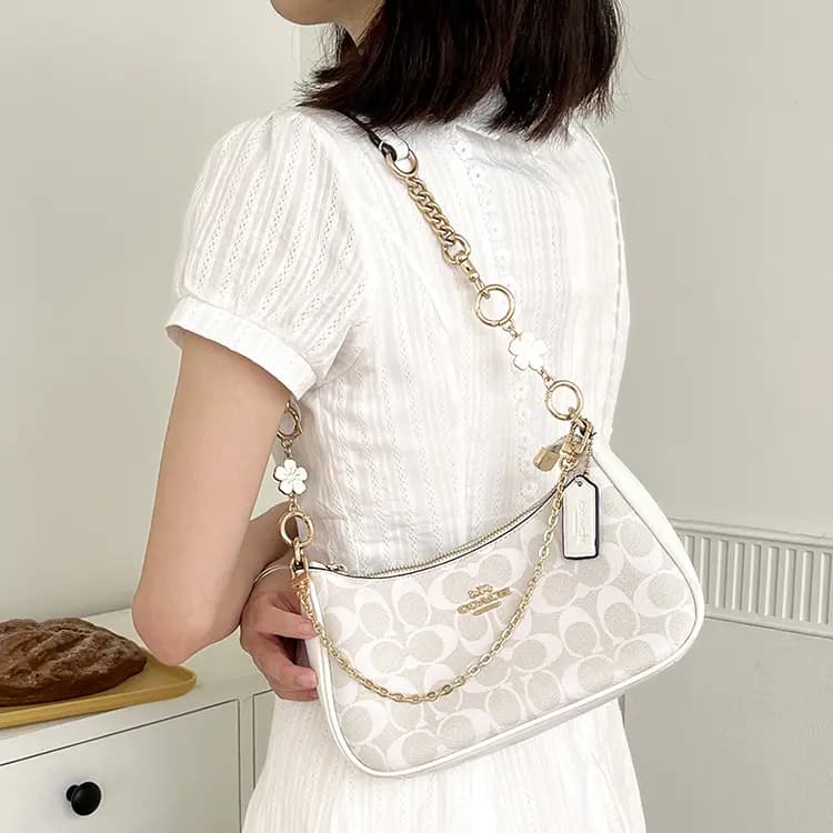 Luxury Care Artisan Workshop Metal Bag Strap Women's Gold tone 12