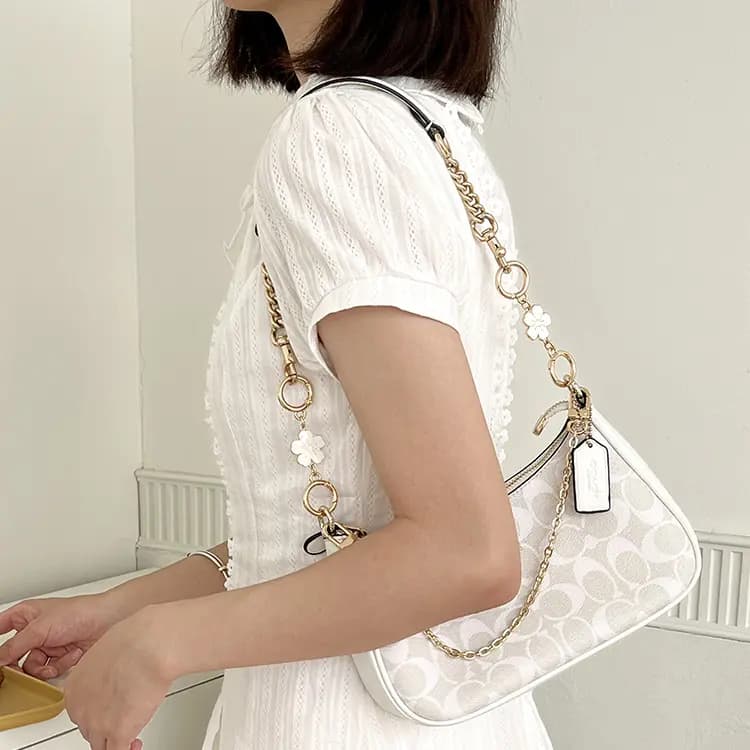 Luxury Care Artisan Workshop Metal Bag Strap Women's Gold tone 10