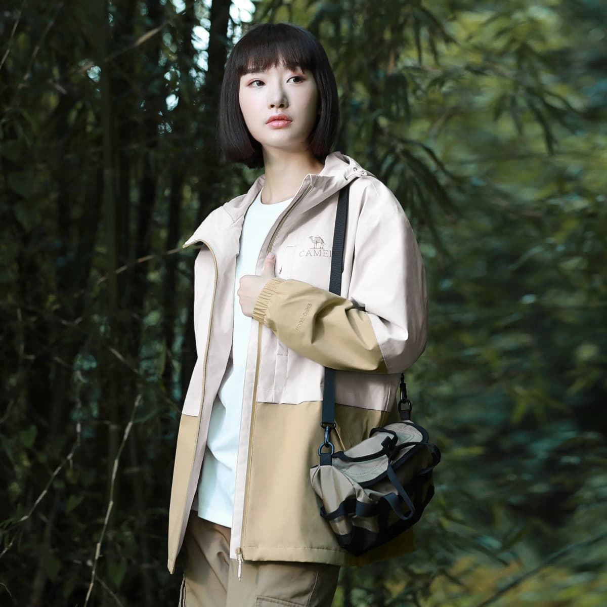 CAMEL Camel Storm Urban Function Series Color-Block Outdoor Windproof Waterproof Single-Layer Jacket Women's 8