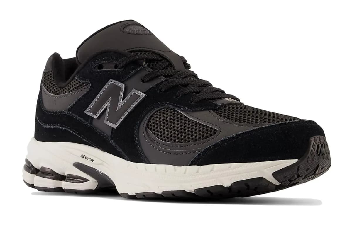 New Balance 2002R Black GS 2