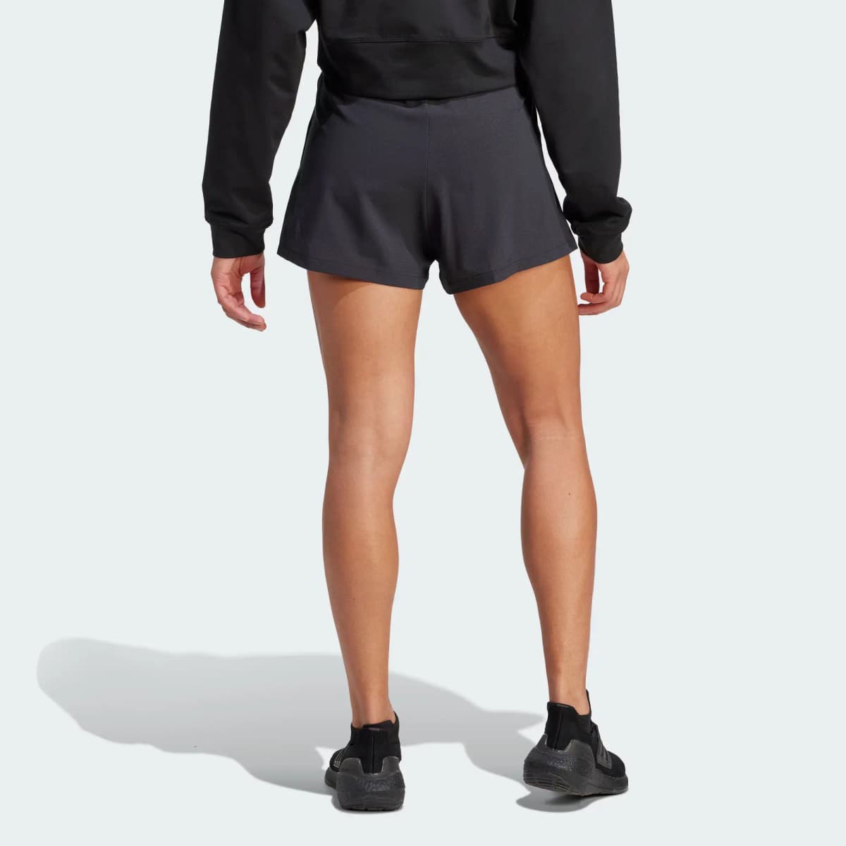 adidas Hiit Heat.Rdy Qadın Şortu Qara 5