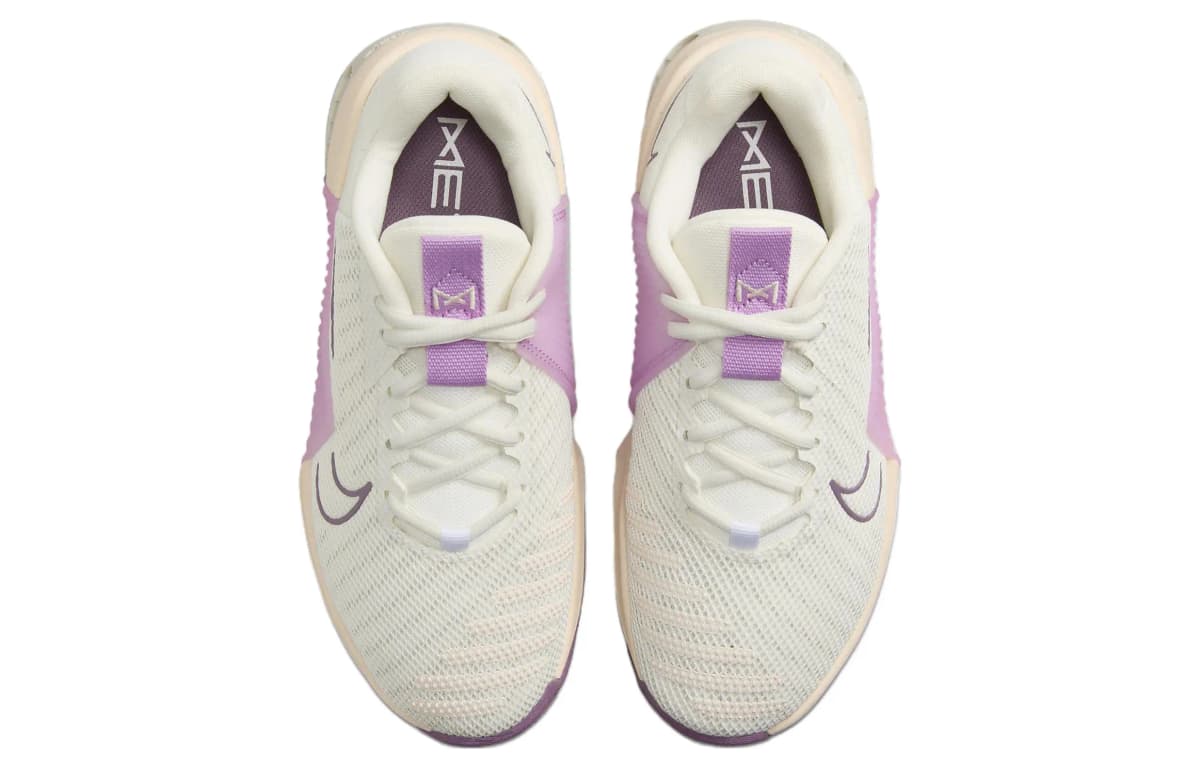 Nike Metcon 9 Qadın Ayaqqabısı Ağ/Çəhrayı 4