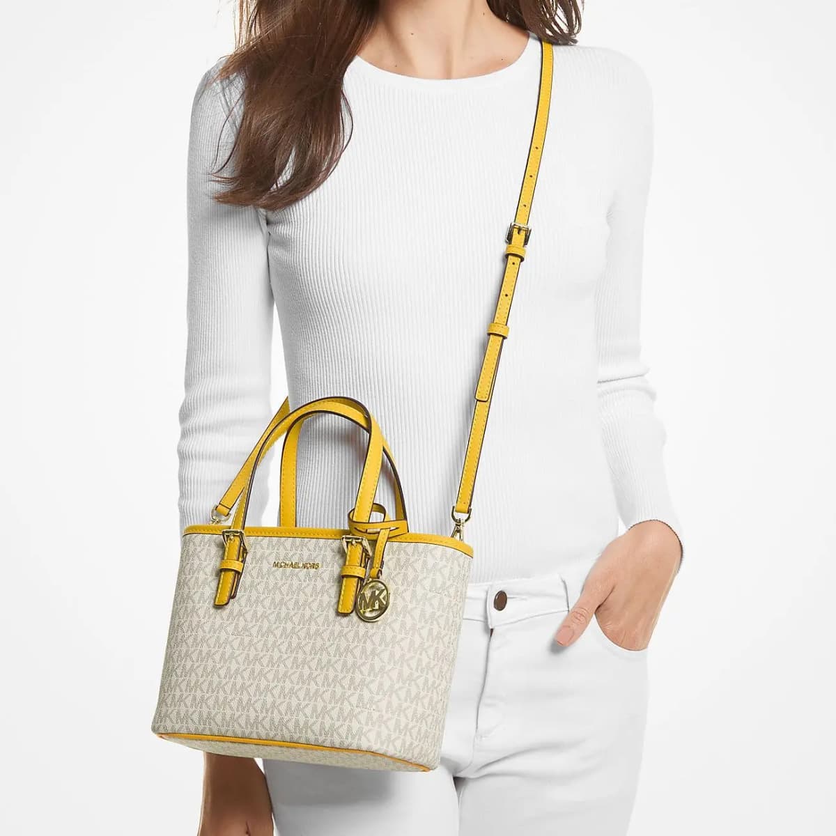 MICHAEL KORS MK Jet Set Signature Print Canvas Çanta Qadın Sarı/Krem 4