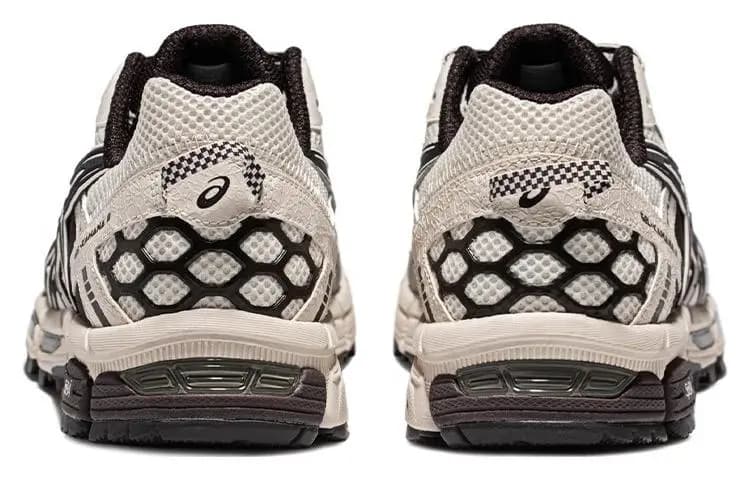 Asics Gel-Kahana 8 Qara/Ağ 4