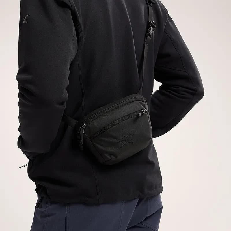 Arcteryx 1.5L Outdoor Bags Recycled Polyester Black Unisex 5