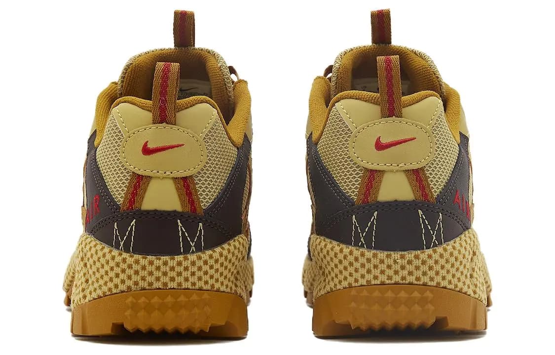 Nike Air Humara Buff Gold 4