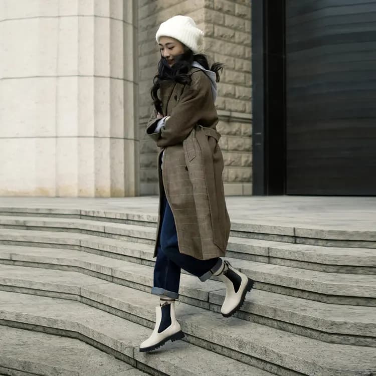 Clarks Qadın Çelsi Çəkməsi Ağ 7