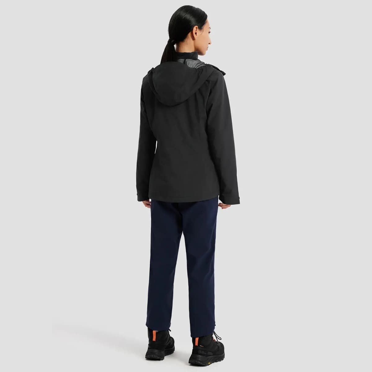 Jack Wolfskin Qadın Küləkdənqoruyan Pencək 23
