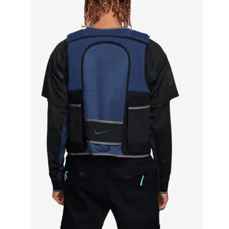 Nike ISPA Vests Unisex 4