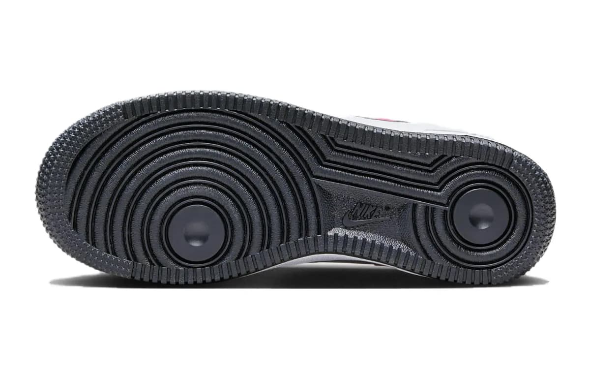 Nike Air Force 1 Uşaq Ayaqqabısı Ağ/Qara 6
