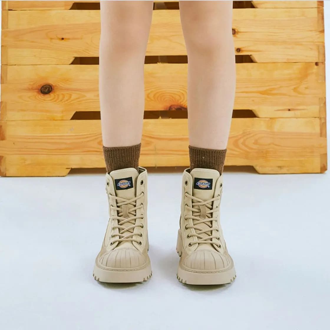 Dickies Qadın Martin Çəkmələri Bej 10