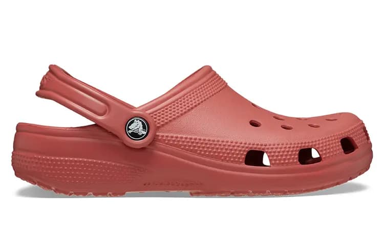 Crocs Classic Clog 'Strawberry Wine' 2