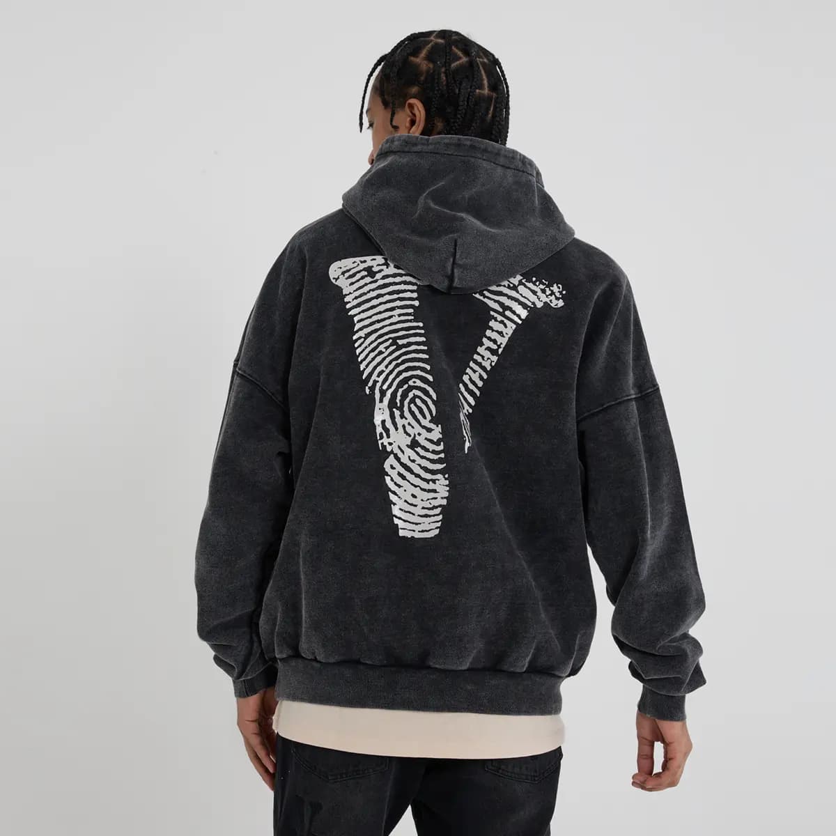 VLONE Fingerprint Large Logo Print Washed Relaxed Hoodie Unisex Black 7
