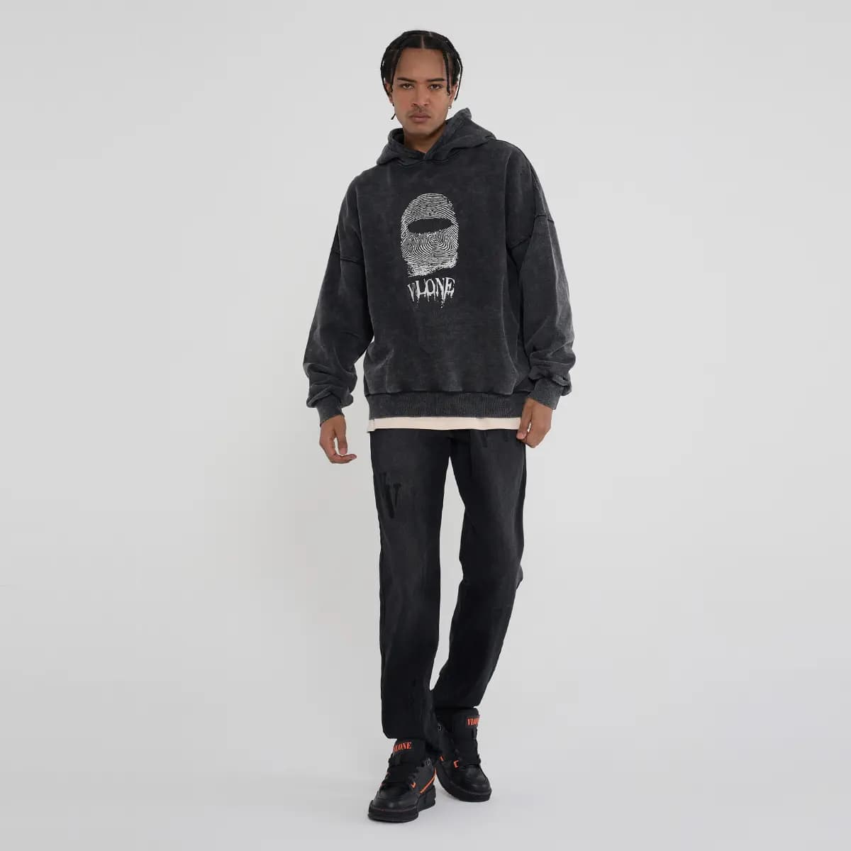 VLONE Fingerprint Large Logo Print Washed Relaxed Hoodie Unisex Black 11