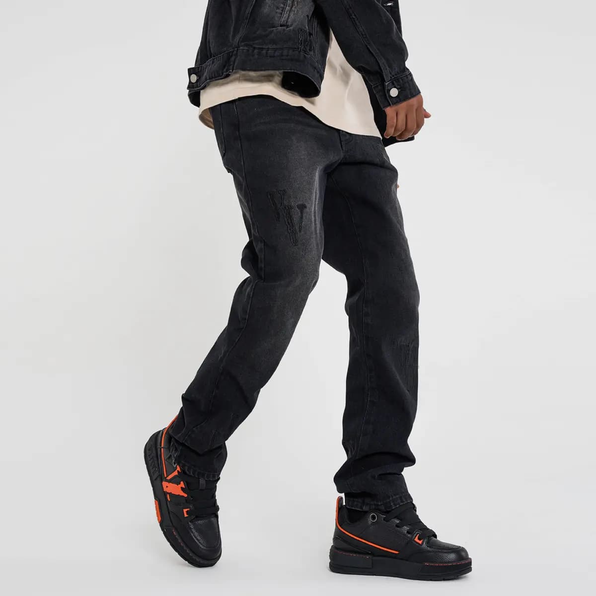 VLONE Unisex Cins Qara 8